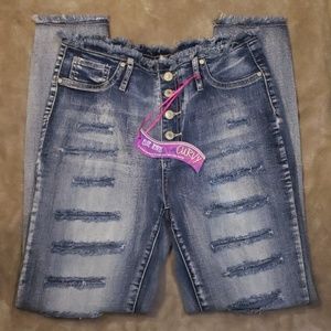 New curvy fit jeans. Sz 9/10